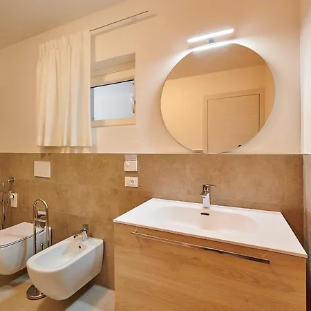 Apartmentsgarda - Residenza Monte Baldo - Apartman