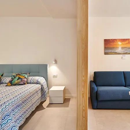 Apartmentsgarda - Residenza Monte Baldo - *
