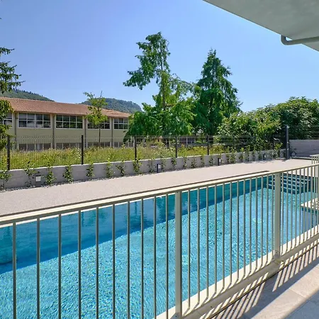 Apartmentsgarda - Residenza Monte Baldo - *