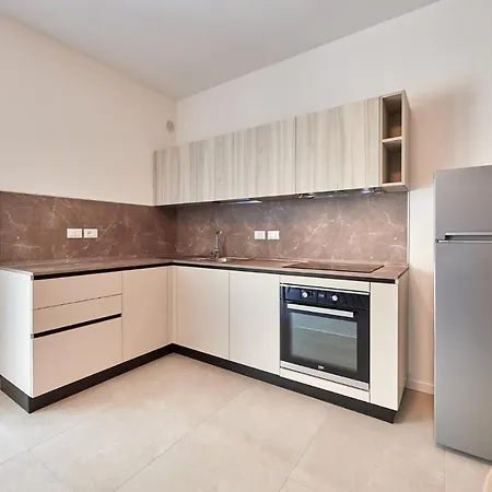 Apartmentsgarda - Residenza Monte Baldo - Apartman Garda