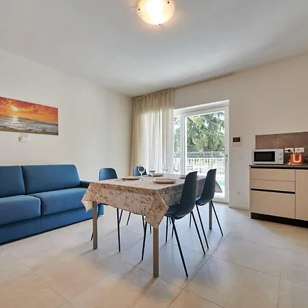 Apartmentsgarda - Residenza Monte Baldo - * Garda