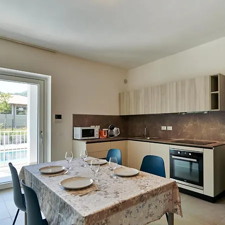 Apartmentsgarda - Residenza Monte Baldo - Apartman